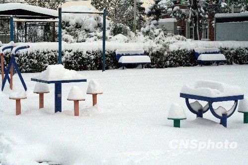 中國6省區(qū)將遭大到暴雪襲擊 局地氣溫劇降20度