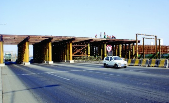 太原路立交橋主橋完工 按計(jì)劃年底可通車