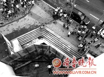 智榮中學(xué)13歲少女跳樓墜亡 冷血父母長(zhǎng)期施暴