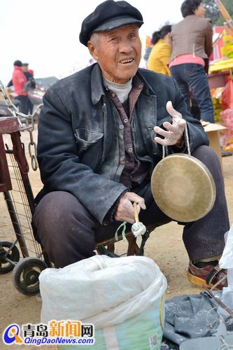 紅島青云宮廟會(huì)一天引客上萬人 小吃云集