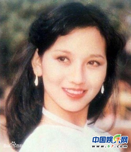 “四大玉女天后”昔日美艷照大回顧