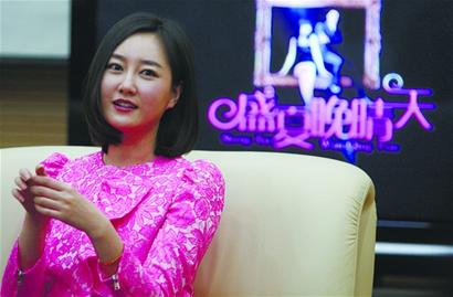 盛夏晚晴天青島女演員揭幕后:楊冪總貼劉愷威