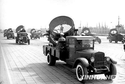 1953年國(guó)慶閱兵 人民軍隊(duì)正規(guī)化建設(shè)的成果展示